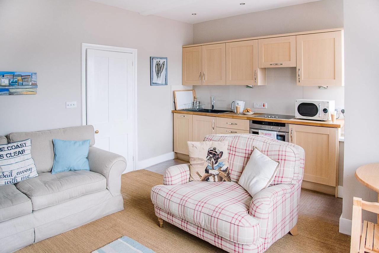 Serendipity, Aldeburgh - An Apartment On The High Street! Exterior foto